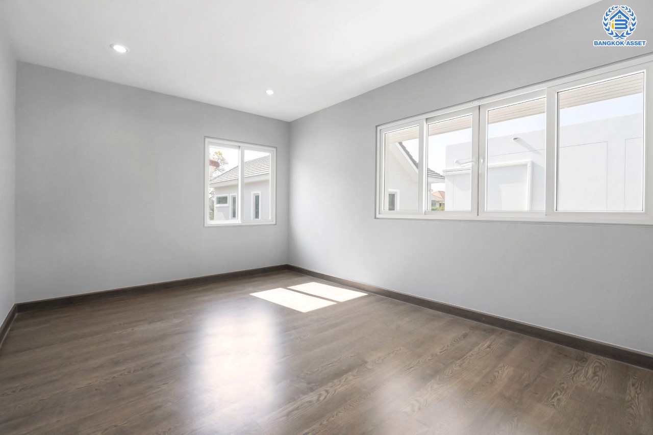 บ้านมือสองตกแต่งใหม่ ม.โนเบิล อุทยาน บรมราชชนนี-พุทธมณฑลสาย3 ห้องมุม เนื้อที่ 60 ตร.ว. ฟังก์ชัน 4 ห้องนอน 3 ห้องน้ำ บนทำเลศักยภาพ ใกล้ทางคู่ขนานลอยฟ้าบรมราชชนนี ม.มหิดล และ เพียง 10 นาทีถึงเซ็นทรัลศาลายา